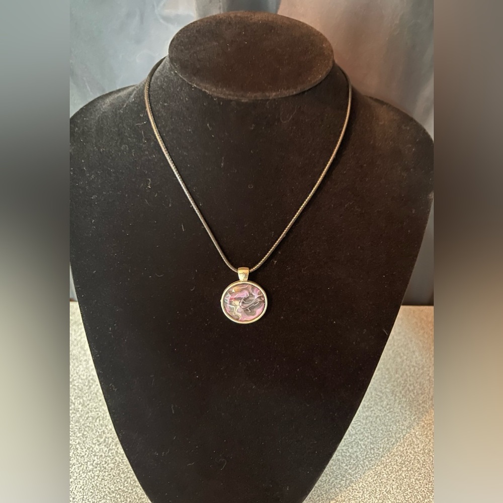 Silver Toned Pendant With Mauve & Black Swirls In Glass Rope Necklace